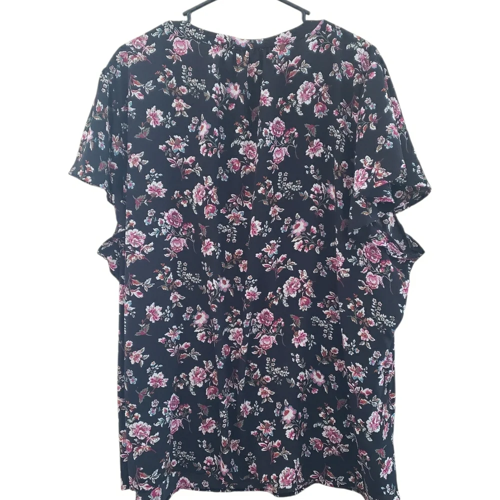 Maurices Black and Pink Floral Blouse - Picture 3 of 3